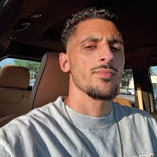 Katelyn Albrecht (@KatelynAlbrecht)