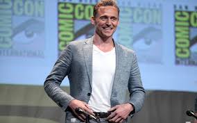 A place to share and discuss all things tom hiddleston! Tom Hiddleston Ist Seine Neue Freundin Ein Fan Von Taylor Swift