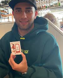 A little spoiler alert pre-preview! Plenty of excitement to come so tune in  to our Facebook livestream at 7pm tonight! #sorrynotsorry #spoiler #afl  #footy #collectselect #selectfooty #cards #thehobby #aflcards  #whodoyoucollect #footycards ...