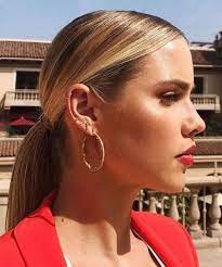 Https Encrypted Tbn0 Gstatic Com Images Q Tbn And9gcrked N8mzecvnyakhm0yvb0znsh6bc1ucbwa Usqp Cau In 2021 Claire Holt The Originals Claire Holt Claire
