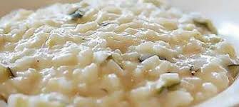Add salt, stir, then add the broth. Risotto Con Brodo Di Pesce Ricette Bimby