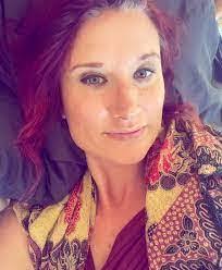 Sherry Searles's Instagram, Twitter & Facebook