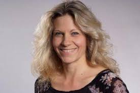 Manuela Engel's Videos