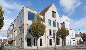 In unserer vr bank westküste eg, hauptstelle heide freuen wir uns über ihren besuch. Vr Bank Westkuste Eg Hauptstelle Heide In 25746 Heide