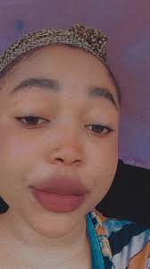 Samahani Baba: Kuuza Ndevu na Furaha