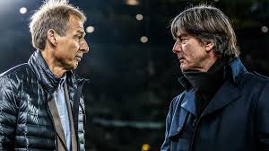 Tu y trouveras tous les clubs qu'il a entraînés et ceux pour lesquels il a joué. Jurgen Klinsmann So Reagiert Joachim Low Auf Das Bundesliga Comeback Seines Vorgangers Sportbuzzer De