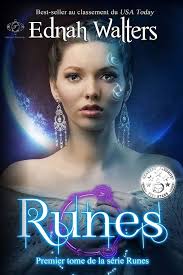 Amazon.com: Runes: Premier Tome de la Série Runes (French Edition):  9781943053186: Walters, Ednah, Hashway, Kelly, Valentin, Laure: Libros