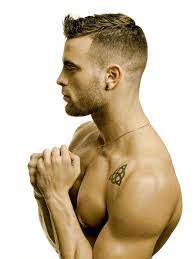Andrew Corvin Hot Dominus Mag Burbujas De Deseo 03 Jpg 648 864 Mens Hairstyles Short Mens Haircuts Short Mens Haircuts Fade