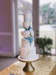 Geode Crystal Wedding Cake Unique Wedding Cakes Modern Wedding Cake Pretty Wedding Cakes