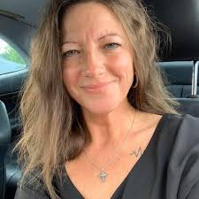 Greetings, Middletown! I am hoping someone would be kind enough to suggest  a good electrician. I need an estimate