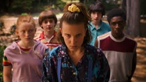 Moon river henry mancini solo piano audrey hepburn (arranged by mercuzio). Der Neue Clip Von Stranger Things Konnte Die Grosse Theorie Der Fans Der 3 Staffel Bestatigen