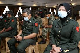 Lencana pangkat tentera darat malaysia the malay. Tujuh Peg Kanan Aw Pakai Pangkat Hari Berita Tentera Darat Malaysia Facebook