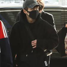 Maybe you would like to learn more about one of these? Exo Xiumin Justo Layered Pocket Hoodies Black Hallyu Mart