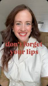 Don’t forget your lipstick! The right color