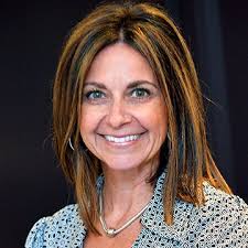 Lori Chicoyne (@LoriChicoyne)