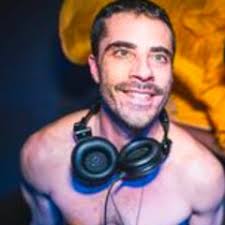 Stream Glen North music