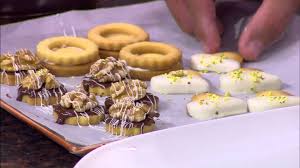 الغريبة بسكوت النشادر بيتي فور سابلية كعك معمول من مطبخ أسامة أسامة السيد Cbcsofra Food Desserts Sweets