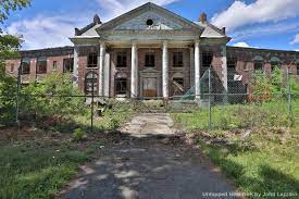 A Look Inside The Abandoned Saratoga County Homestead Tuberculosis Hospital Untapped New York
