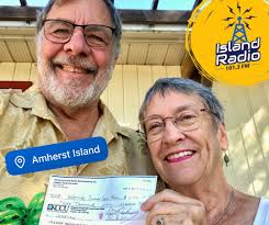 Midday host Annie Bergen thanks all who give “Bach” to NYC's only classical  music station! If we achieve our challenge of 200 donations by noon today,  we'll unlock a generous $10,000 gift