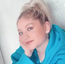 Karol Sevilla Boncuk Gozler