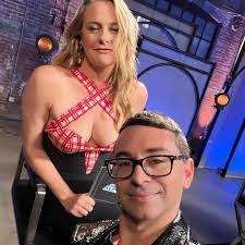 Vicki Dorsey's Instagram, Twitter & Facebook