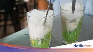 Hasilnya kenyal dan gurih, namun resepnya begitu mudah. Serupa Tapi Tak Sama 4 Perbedaan Es Cendol Dan Es Dawet
