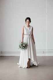 Zweiteiliges hochzeitskleid in blau | noni. Zweiteilige Brautkleider Moderne Elegante Brautmode Hochzeit Click