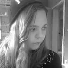 Stream Lara Gewald music