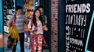Karol Sevilla Agustin Bernasconi And Ruggero Pasquarelli In Soy Luna 2016 Soy Luna Luna Disney Films Luna leads a happy life in mexico where she enjoys skating. pinterest