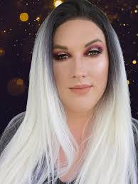 Kim Marble's Instagram, Twitter & Facebook