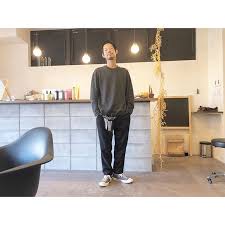 今日は美容師やります トップス パンツ tomorrowland スニーカー ct70 シザーケース westside lufun hair design 兵庫県姫路市北条宮の町390 フィオーレ北条1f tel 079 287 9497 lufun 姫路 姫路 style normcore