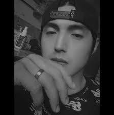 DEMASIADO EMMANUEL MARTÍNEZ, PARA ESTE BARCELONA SPORTING CLUB.