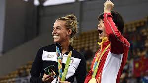 I feel it is too soon to get married and to get a proposal. shi tingmao, the gold medallist, said she was really happy for those two and that it was a really good moment. Rio 2016 Was Chinese Proposal Romantic Or Just A Form Of Male Control Bbc News