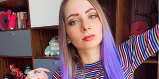 Yoseline hoffman incursionó en youtube en 2011; Yosstop Who Is Yoseline Hoffman Paudal
