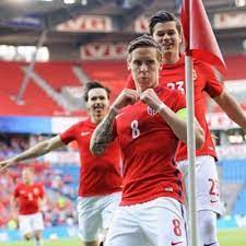 Jul 25, 2021 · it is fair to say that stefan johansen's fulham career didn't get off to auspicious start. Stefan Johansen Stefanjohansen Twitter