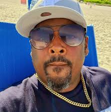 My oldest son Shawn Jr has 2 new IDENTICAL TWIN nieces added to his family  from his older brother.. 💯 💪