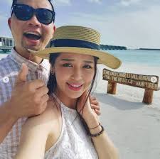 At that time, he made a ex wife engsub. Former Radio Dj Daniel Ong Proposes To Artist Girlfriend In Maldives