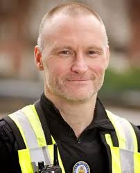 Ian Northcott busking bobby gallery