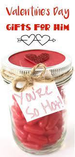 Valentine's day is back, and you have the perfect opportunity to shower some gifts on your husband. Valentines Day Gifts For Him Huge List Of Fun Funny And Romantic Gifts For Men Grea Valentine Gifts For Husband Romantic Gifts For Him Diy Gifts For Him