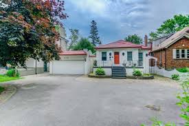 Get in touch with a local realtor® to find out more about port credit, mississauga, on real estate. Mississauga Housegoals 112 Cumberland Dr