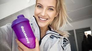 Iltalehden artikkelit, joissa esiintyy henkilö jitka nováčková. 5 Chyb Ktere Delala Jitka Novackova V Jidle A Cviceni Nedelas Je I Ty Aktin