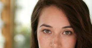 Theater in the Now: Spotlight On...Julie Ann Earls