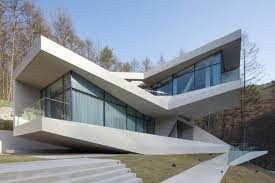 Maison Beton Design Architecture Moderne Fenetres Panoramiques Architecture Moderne Architecture Minimaliste Architecture En Beton