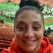 Where my Brach's tiny conversation heart lovers at???? 😋