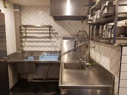 There are machines to suit catering establishments of all sizes. How To Get Best Performance Of Your Commercial Dishwasher