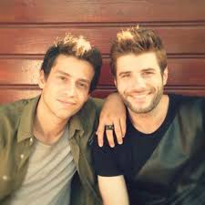 Sana Bir Sir Verecegim Ekin Berk Aktrisler Unluler Erkek Modeller