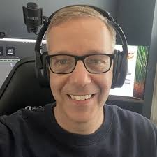 News that pubs in Liverpool must close, unless they operate 'as if they  were a restaurant', has brought out the best in Scouse humour 👏👏👏