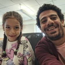 Listen to مراثي ارميا لنيافه الانبا مكاريوس اسقف عام المنيا وابو قرقاص by  Keroles Girgis Henin in اسبوع الالام playlist online for free