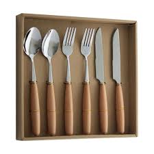Terbuat dari bahan polistirena (ps) sehingga lebih kaku dan lebih kuat daripada yang terbuat dari pp. Rumauma Cutlery Set Sendok Garpu Pisau 6 Pcs Terbaru Juli 2021 Harga Murah Kualitas Terjamin Blibli