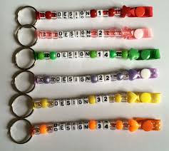 Pin By Cindy Munoz On Bag Tag Diy Bracelets Easy Beaded Keychains Keyrings